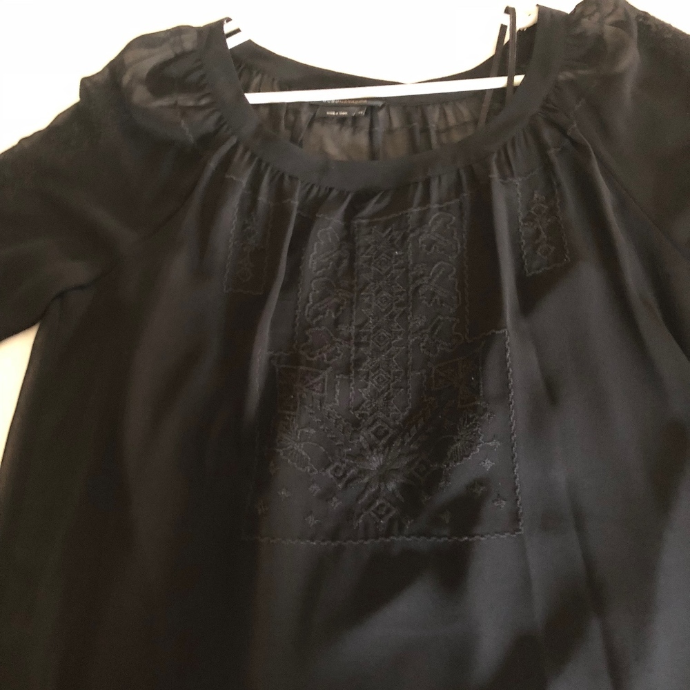 BCBG blouse